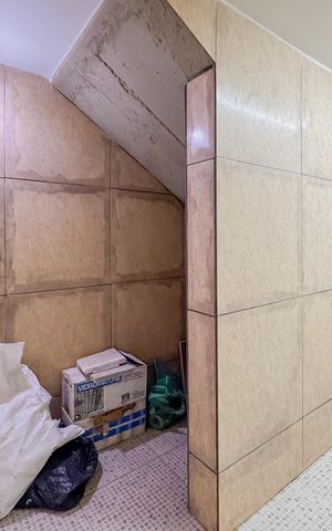 Casa à venda com 597m², 5 quartos e 8 vagas Casa à venda com 597m², 5 quartos e 8 vagasAdega / Depósito - Subsolo
