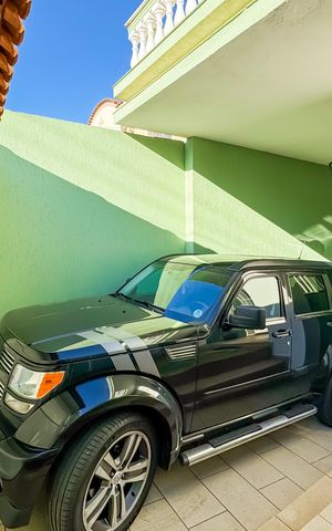 Casa à venda com 597m², 5 quartos e 8 vagas Casa à venda com 597m², 5 quartos e 8 vagasGaragem
