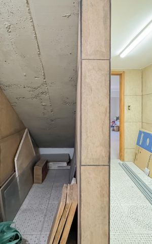 Casa à venda com 597m², 5 quartos e 8 vagas Casa à venda com 597m², 5 quartos e 8 vagasAdega / Depósito - Subsolo