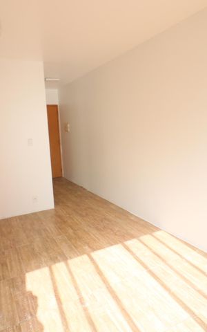 Apartamento para alugar com 65m², 2 quartos e 1 vagaSala
