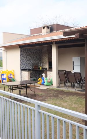 Apartamento para alugar com 65m², 2 quartos e 1 vagaÁrea comum - Churrasqueira