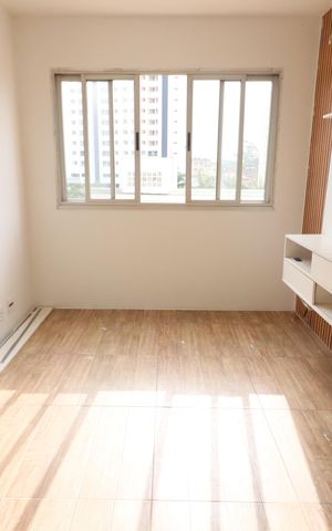 Apartamento para alugar com 65m², 2 quartos e 1 vagaSala