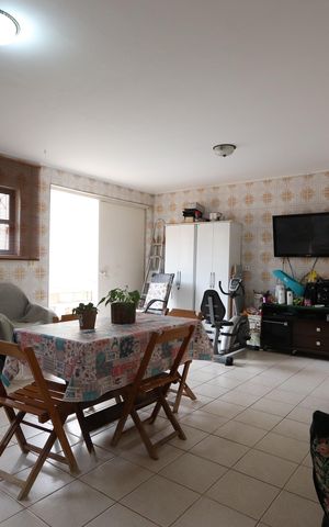 Casa à venda com 320m², 4 quartos e 7 vagasÁrea de Serviço