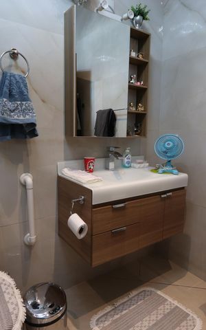 Casa à venda com 320m², 4 quartos e 7 vagasBanheiro da Suíte