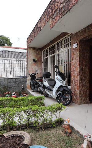 Casa à venda com 320m², 4 quartos e 7 vagasJardim