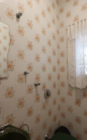 Casa à venda com 320m², 4 quartos e 7 vagasLavabo