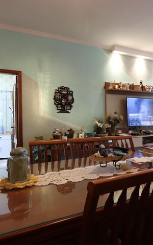 Casa à venda com 320m², 4 quartos e 7 vagasSala de Jantar