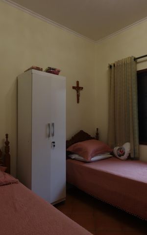 Casa à venda com 320m², 4 quartos e 7 vagasQuarto 2