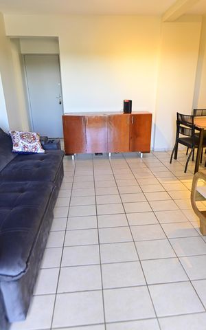 Apartamento para alugar com 67m², 2 quartos e 1 vaga Apartamento para alugar com 67m², 2 quartos e 1 vagaSala