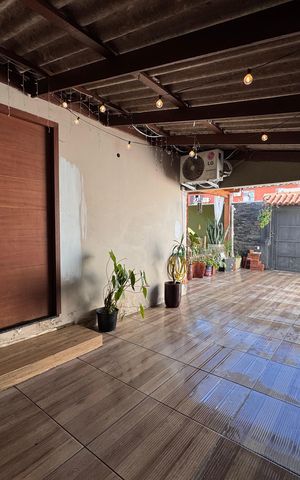 Casa à venda com 80m², 2 quartos e 2 vagas Casa à venda com 80m², 2 quartos e 2 vagasÁrea comum