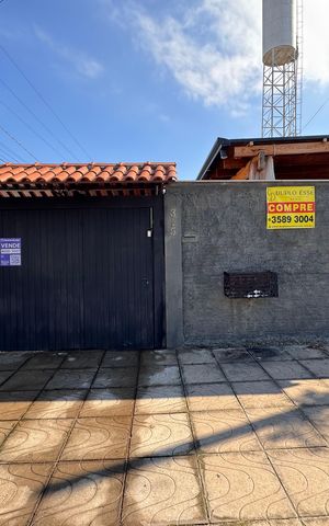 Casa à venda com 80m², 2 quartos e 2 vagas Casa à venda com 80m², 2 quartos e 2 vagasFachada/Placa