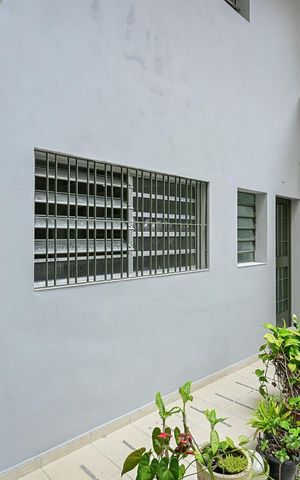 Casa para alugar com 200m², 3 quartos e 3 vagasCorredor Externo