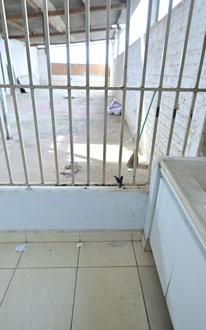 Apartamento para alugar com 130m², 2 quartos e sem vaga Apartamento para alugar com 130m², 2 quartos e sem vagaÁrea de Serviço