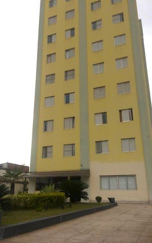 Apartamento à venda com 55m², 2 quartos e 1 vaga Apartamento à venda com 55m², 2 quartos e 1 vagaFachada