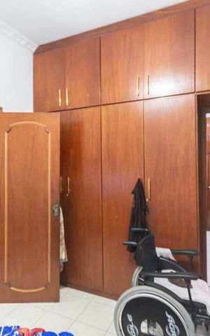 Casa à venda com 286m², 3 quartos e 4 vagasQuarto 2