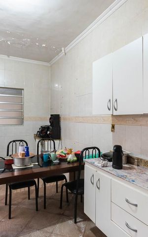 Casa à venda com 286m², 3 quartos e 4 vagasEdícula