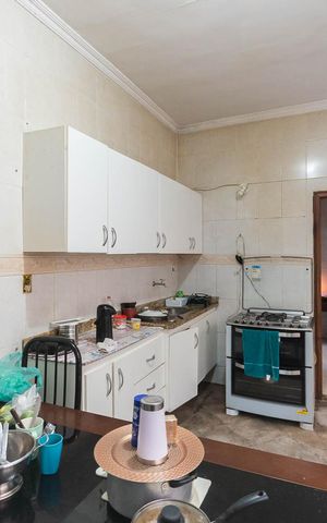Casa à venda com 286m², 3 quartos e 4 vagasEdícula