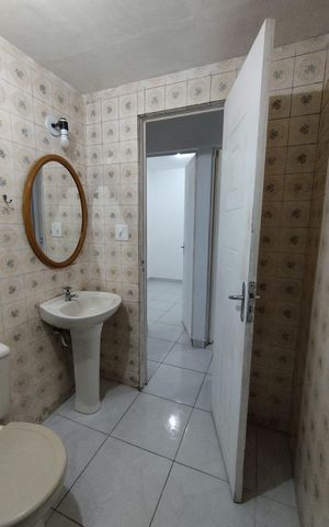 Apartamento à venda com 63m², 3 quartos e 1 vaga Apartamento à venda com 63m², 3 quartos e 1 vagaBanheiro
