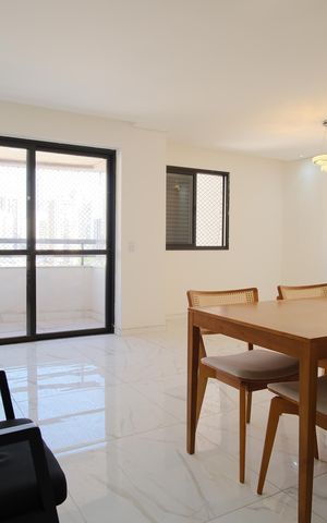 Apartamento para alugar com 82m², 2 quartos e 2 vagasSala