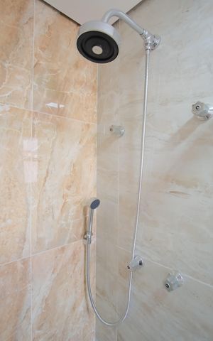 Apartamento para alugar com 82m², 2 quartos e 2 vagasBanheiro da Suíte