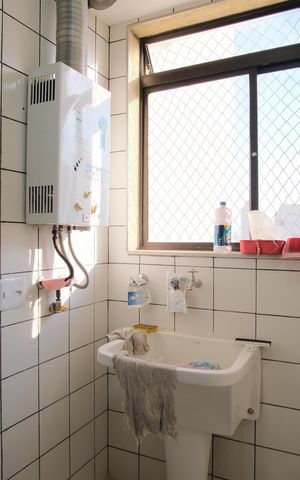 Apartamento para alugar com 82m², 2 quartos e 2 vagasÁrea de Serviço