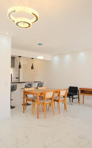 Apartamento para alugar com 82m², 2 quartos e 2 vagasSala