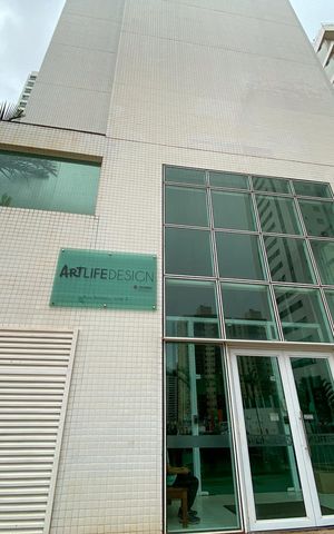 Apartamento para alugar com 73m², 2 quartos e 1 vagaFachada