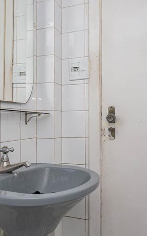 Apartamento à venda com 57m², 2 quartos e sem vagaBanheiro