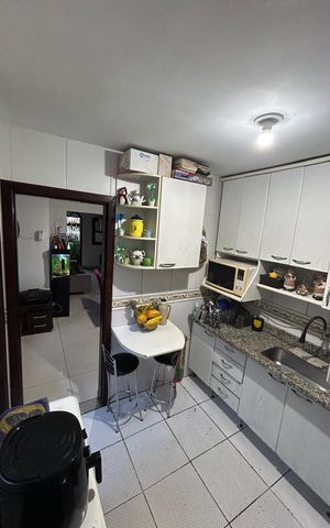 Casa à venda com 180m², 3 quartos e 2 vagas Casa à venda com 180m², 3 quartos e 2 vagasCozinha