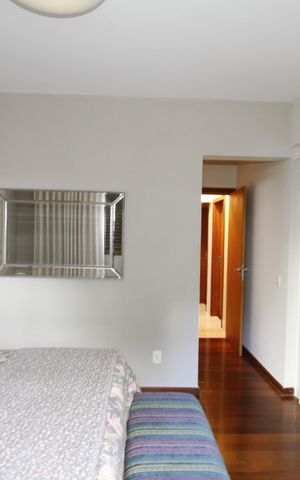 Apartamento à venda com 144m², 4 quartos e 3 vagasQuarto 4 - Suíte
