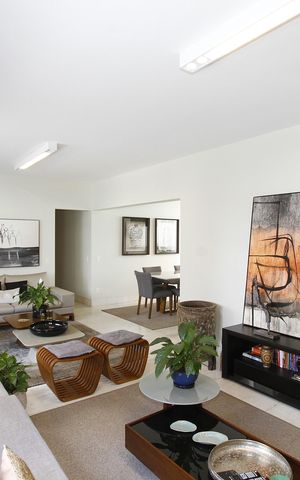 Apartamento à venda com 144m², 4 quartos e 3 vagasSala