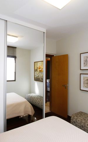 Apartamento à venda com 144m², 4 quartos e 3 vagasQuarto 1