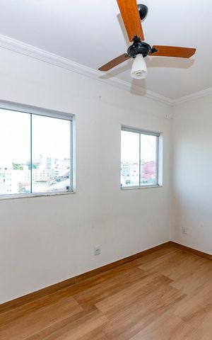 Apartamento à venda com 130m², 3 quartos e 2 vagas Apartamento à venda com 130m², 3 quartos e 2 vagasSuíte