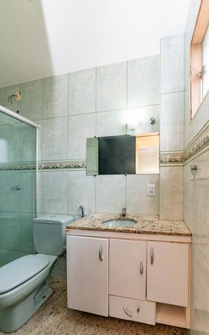 Apartamento à venda com 130m², 3 quartos e 2 vagas Apartamento à venda com 130m², 3 quartos e 2 vagasBanheiro da Suíte