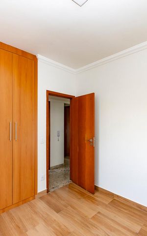 Apartamento à venda com 130m², 3 quartos e 2 vagas Apartamento à venda com 130m², 3 quartos e 2 vagasQuarto 1