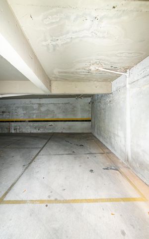 Apartamento à venda com 130m², 3 quartos e 2 vagas Apartamento à venda com 130m², 3 quartos e 2 vagasGaragem