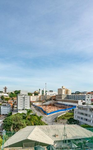 Apartamento à venda com 130m², 3 quartos e 2 vagas Apartamento à venda com 130m², 3 quartos e 2 vagasSuíte - Vista