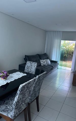 Casa à venda com 98m², 3 quartos e 2 vagas Casa à venda com 98m², 3 quartos e 2 vagasSala