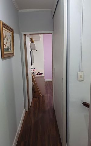 Casa à venda com 120m², 3 quartos e 2 vagas Casa à venda com 120m², 3 quartos e 2 vagasCorredor