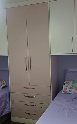 Casa à venda com 120m², 3 quartos e 2 vagas Casa à venda com 120m², 3 quartos e 2 vagasQuarto