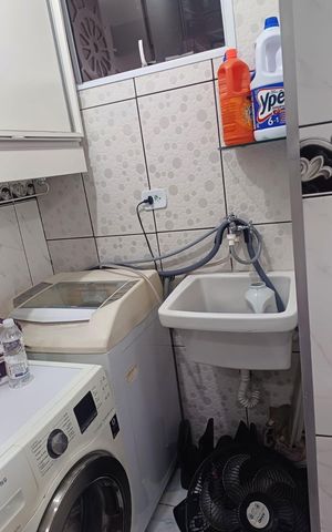 Casa à venda com 120m², 3 quartos e 2 vagas Casa à venda com 120m², 3 quartos e 2 vagasÁrea de serviço