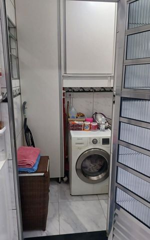 Casa à venda com 120m², 3 quartos e 2 vagas Casa à venda com 120m², 3 quartos e 2 vagasÁrea de serviço