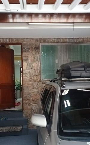Casa à venda com 120m², 3 quartos e 2 vagas Casa à venda com 120m², 3 quartos e 2 vagasÁrea externa
