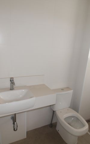 Apartamento à venda com 255m², 4 quartos e 5 vagasBanheiro da Suíte 1