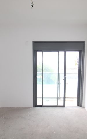 Apartamento à venda com 255m², 4 quartos e 5 vagasSuíte 2
