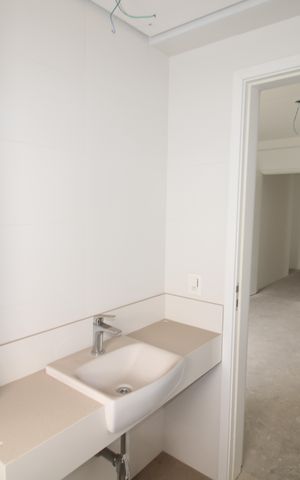 Apartamento à venda com 255m², 4 quartos e 5 vagasBanheiro da Suíte 3