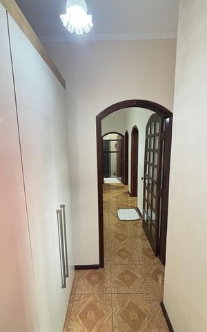 Casa à venda com 255m², 4 quartos e 3 vagas Casa à venda com 255m², 4 quartos e 3 vagasQuarto 3