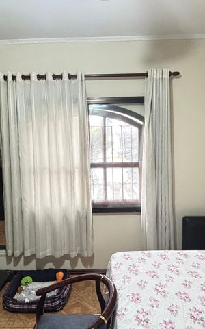 Casa à venda com 255m², 4 quartos e 3 vagas Casa à venda com 255m², 4 quartos e 3 vagasSuite