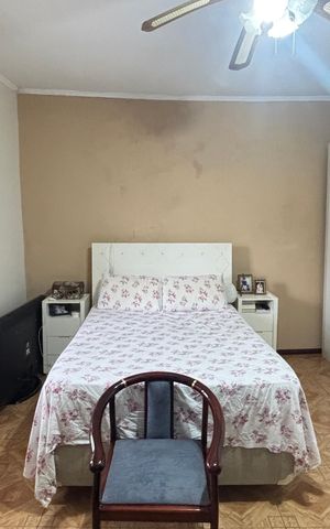 Casa à venda com 255m², 4 quartos e 3 vagas Casa à venda com 255m², 4 quartos e 3 vagasSuite