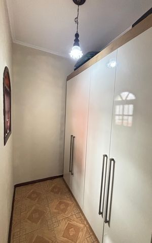 Casa à venda com 255m², 4 quartos e 3 vagas Casa à venda com 255m², 4 quartos e 3 vagasQuarto 3